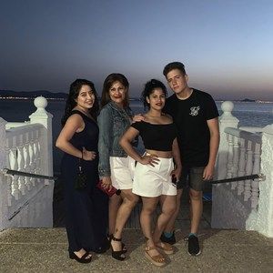 Meet your Posher, Amy nicole